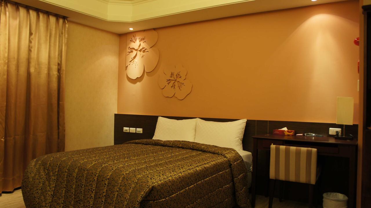 Windmill Fashion Hotel Kaohsiung Luaran gambar