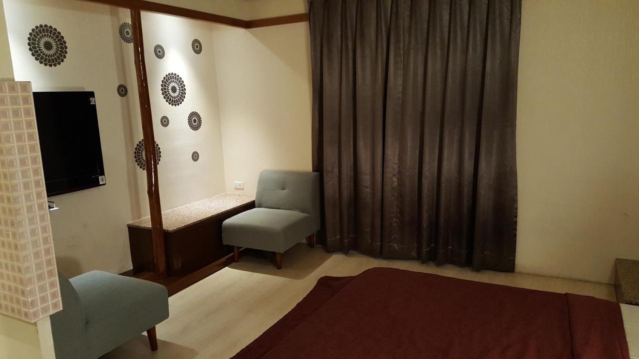 Windmill Fashion Hotel Kaohsiung Luaran gambar